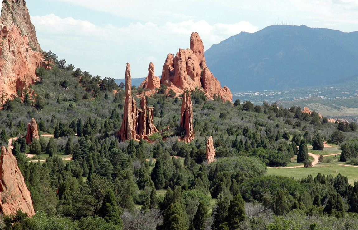 colorado-springs-topper-toneaus-caps.jpg