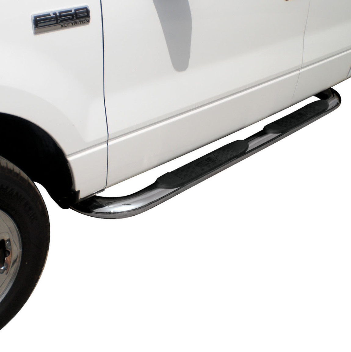 Platinum-4-Oval-Nerf-Bars-IN-CONTEXT-lrg.jpg