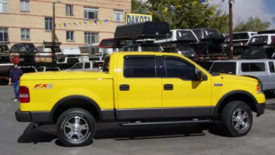Ford 150, Yellow – Tonneau