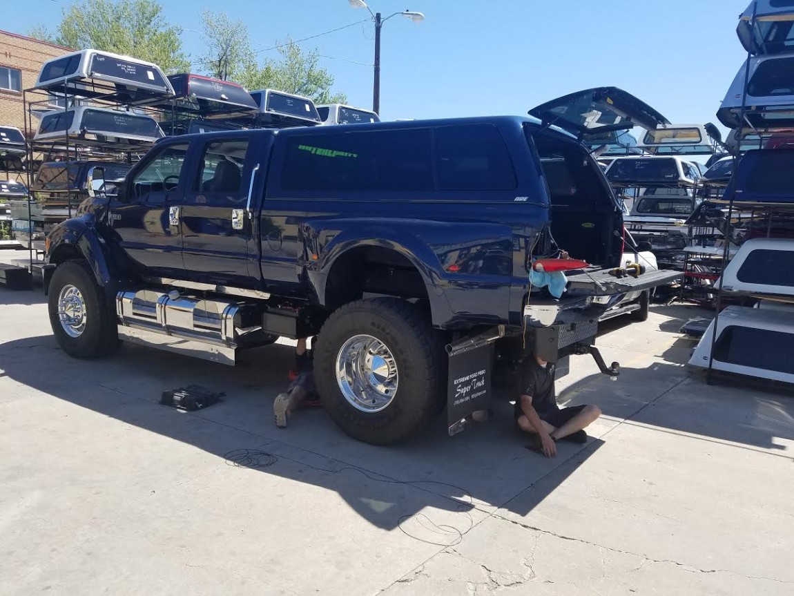 2008-SUPERDUTY-SUPER-TRUCK-F650-TOPPER.jpg