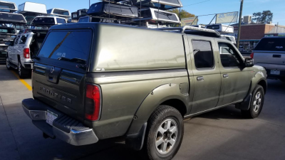 2003 Nissan Frontier, V-Series, No Side Windows