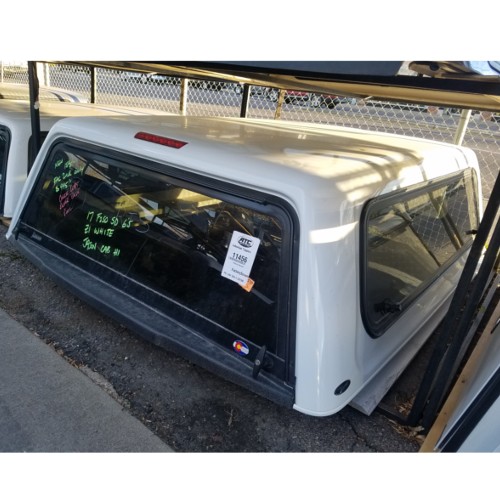 2017-ford-superduty-white-used-topper-factory-2nd.png